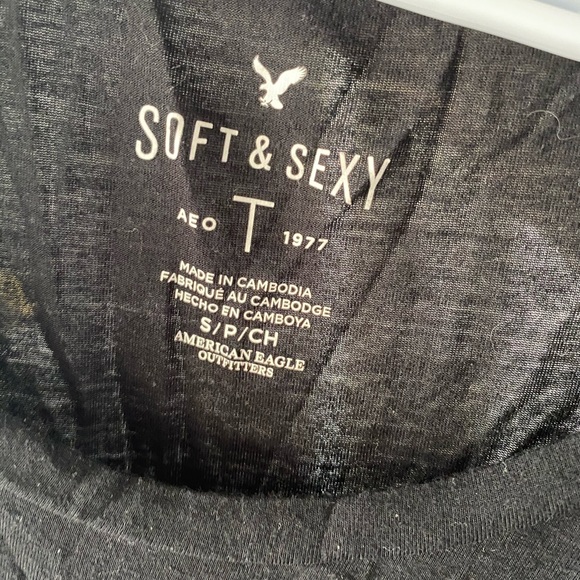 Basic black t-shirt - Picture 3 of 3